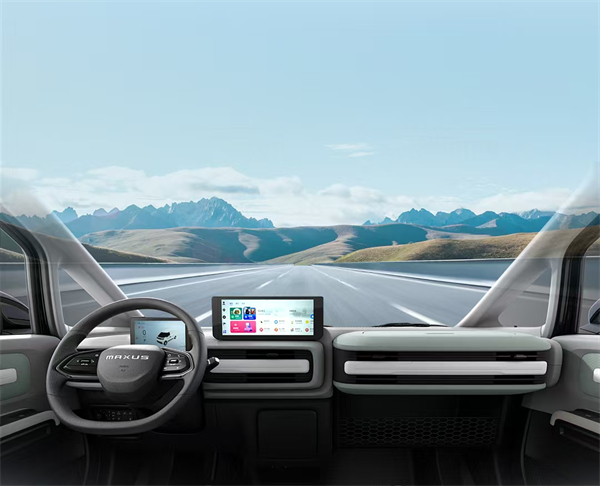 上汽大通MAXUS輕客家族“三電齊發”，大拿M1攜手2025款新途EV70、新途EV90上市發布